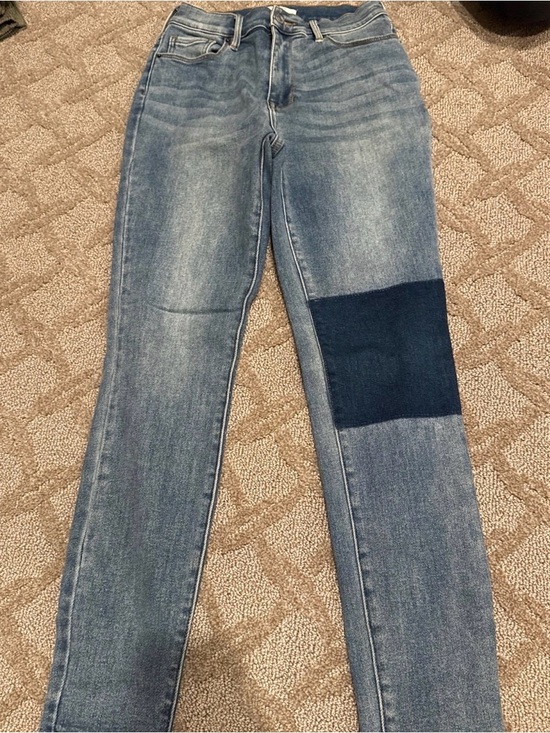 PacSun Denim - Women’s Mid Blue Patch Detail Skinny Jeans